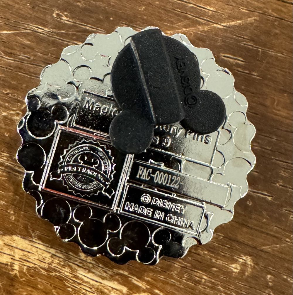 Tinker Bell Bottlecap  pin collectible - Main Image 2