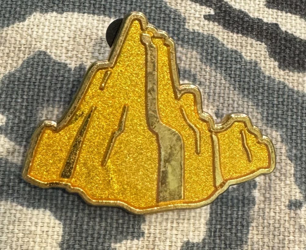 Aspen Highlands Buttermilk Snowmass Ski Pin