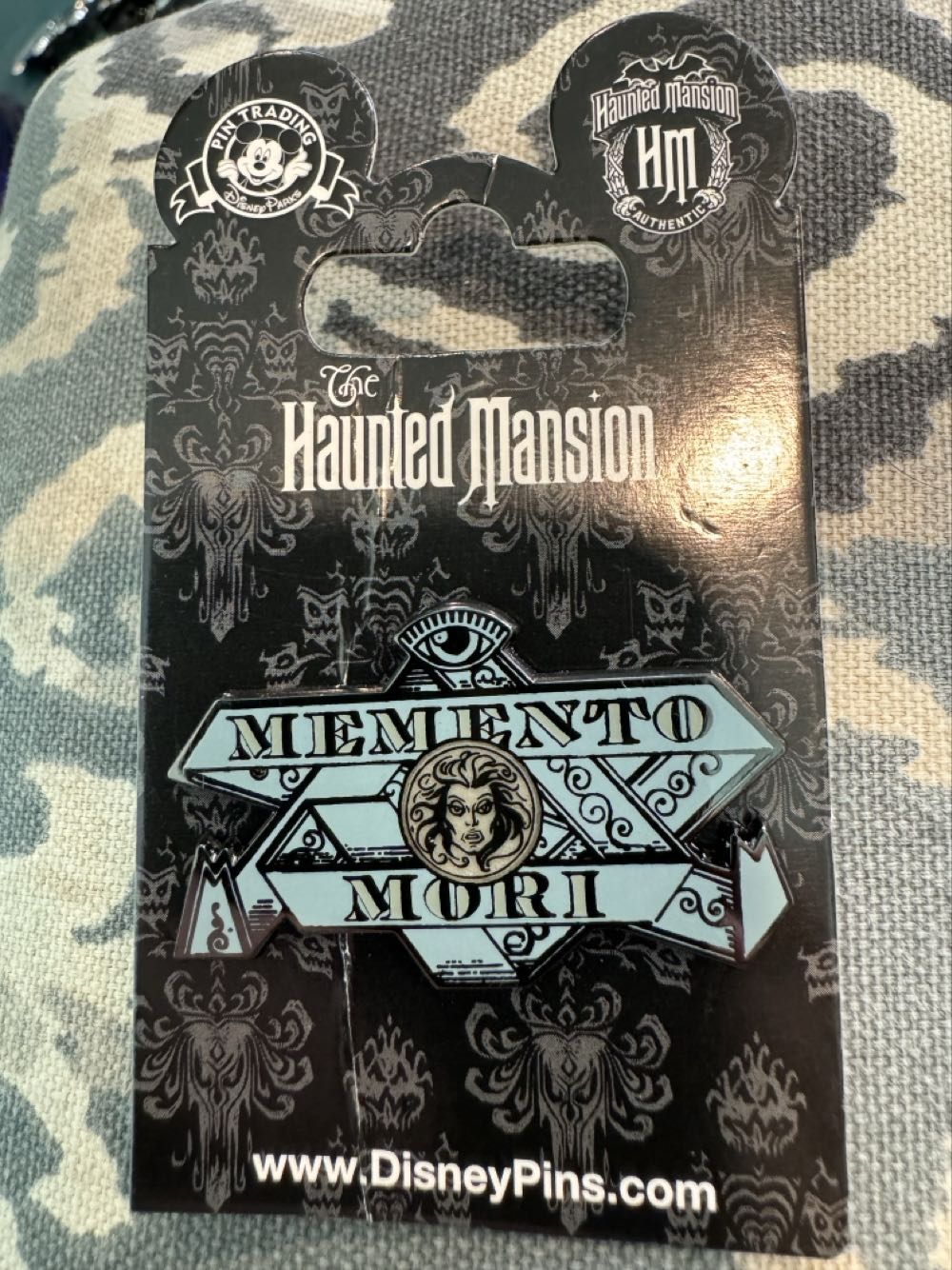 The Lion King 30 Years - Simba silhouette