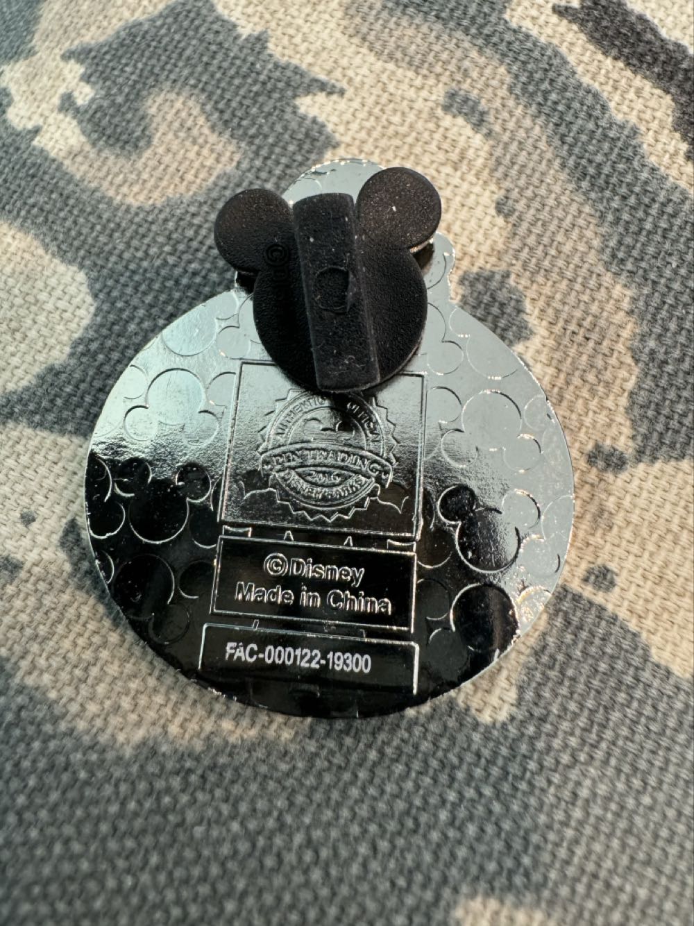 Haunted mansion, hitchhiking ghosts, Madame Leota  pin collectible - Main Image 2