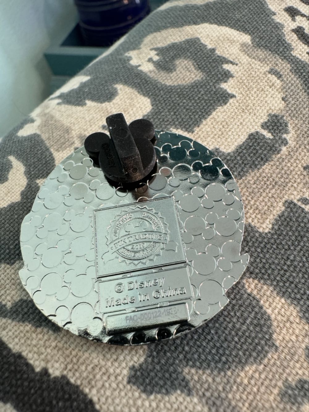 Haunted mansion, Disneyland  pin collectible - Main Image 2