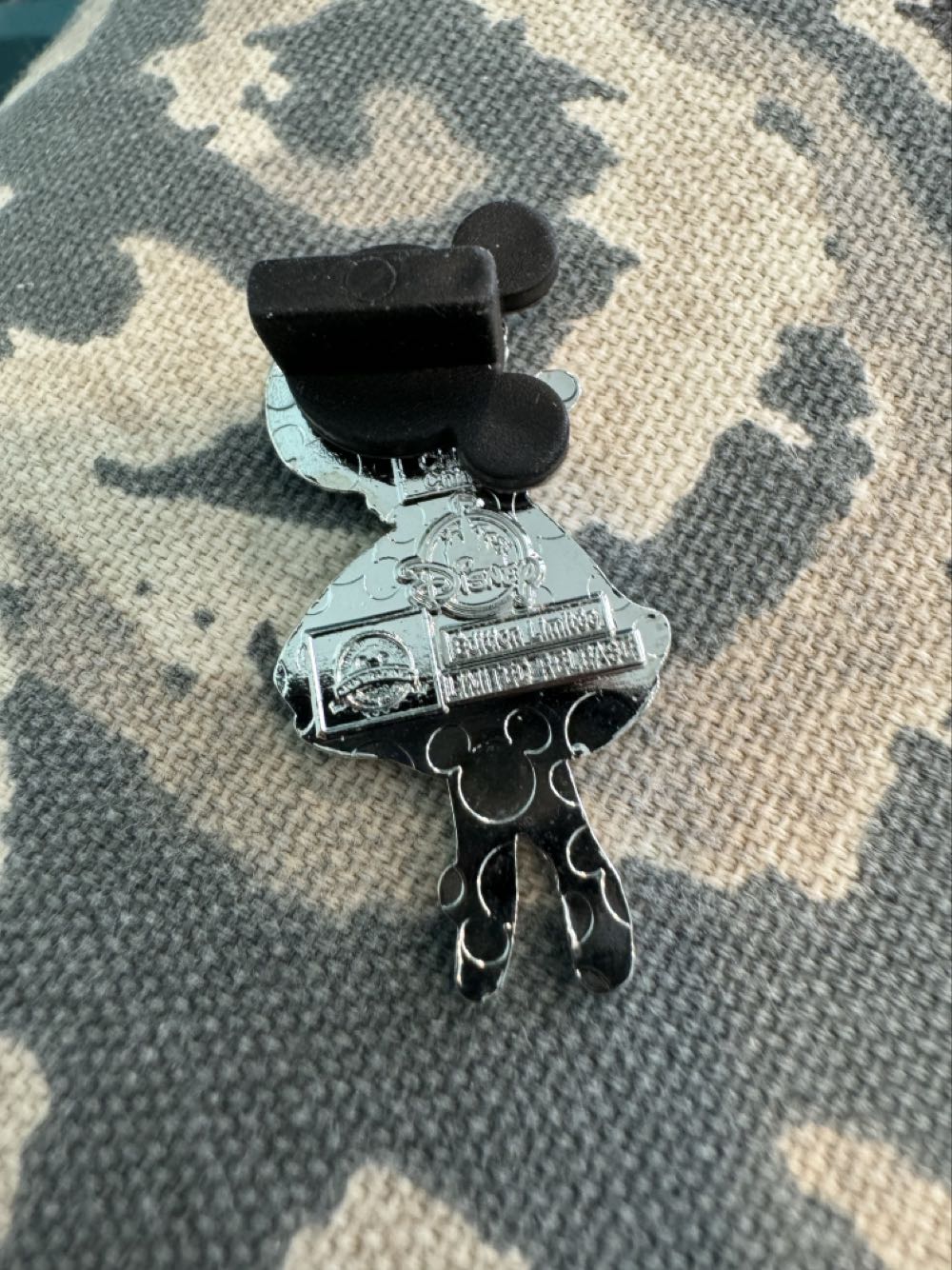 Haunted Mansion, Umbrella Girl  pin collectible - Main Image 2