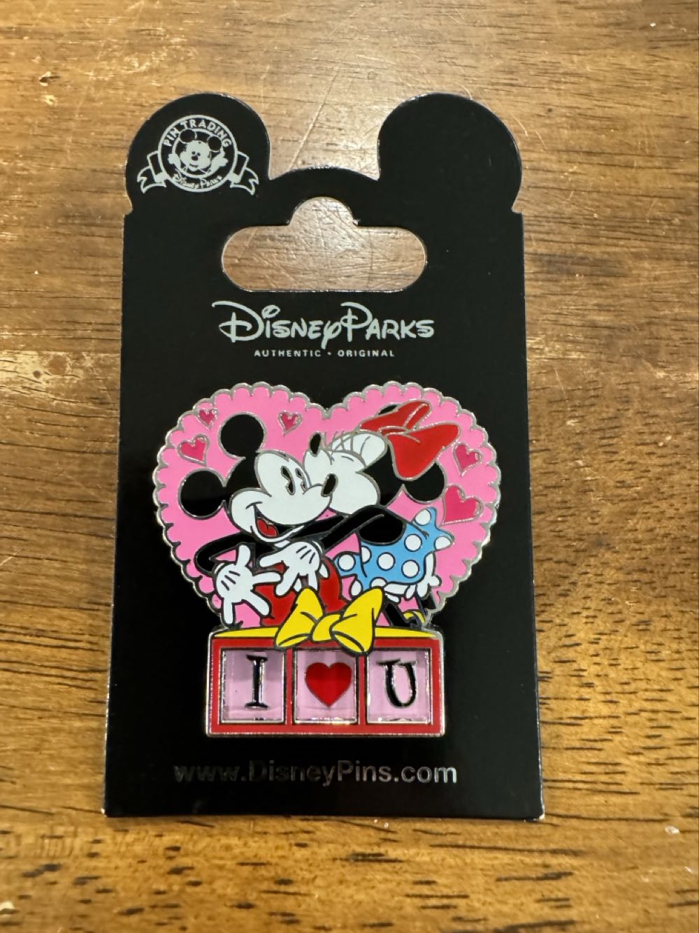 Mickey & Minnie Heart, I Love You, You Love Me  pin collectible [Barcode 400009893687] - Main Image 2