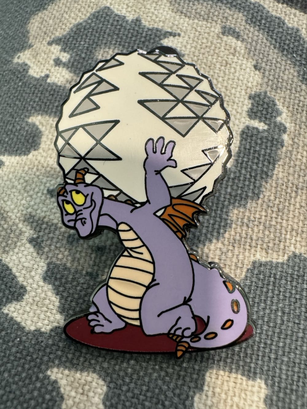 Figment and spaceship earth  pin collectible - Main Image 1
