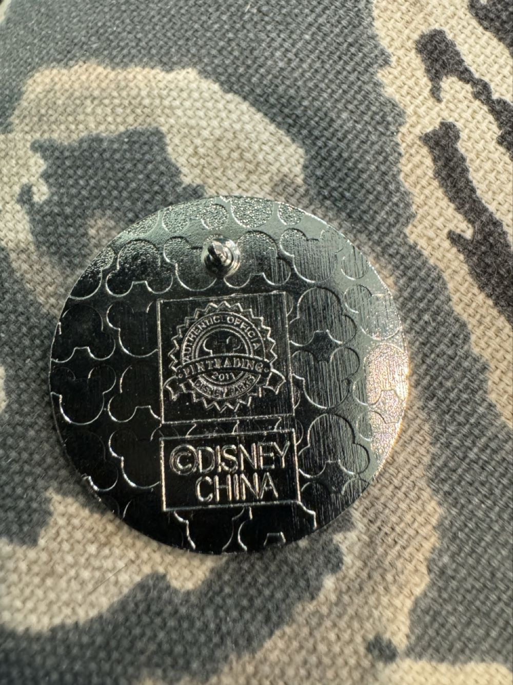 Monorail orange Circle  pin collectible - Main Image 2