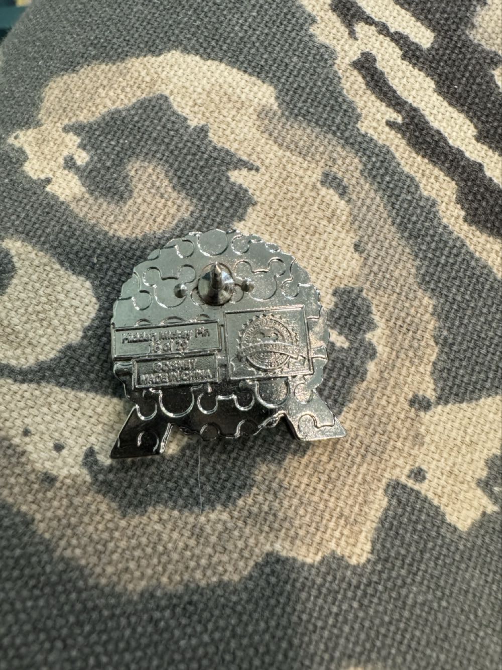 Figment spaceship Earth, Epcot, no color  pin collectible - Main Image 2