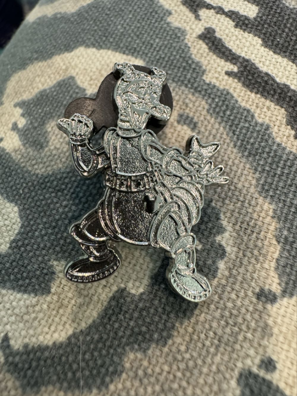 The little mermaid, Ariel, and flounder blue circle