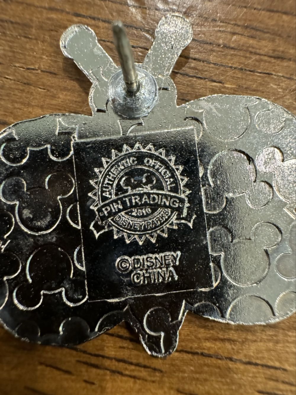Butterfly hidden Mickey’s  pin collectible - Main Image 2