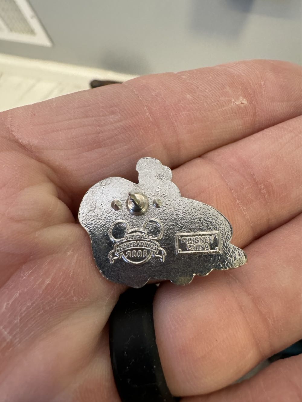 Dumbo Sitting, Yellow Ears  pin collectible - Main Image 2