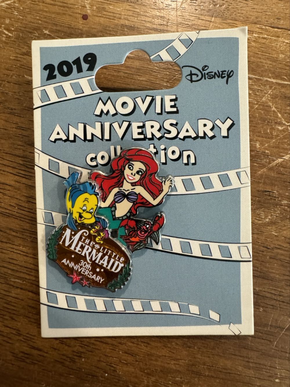 The Little Mermaid, aerial flounder, 30th anniversary, 2019  pin collectible [Barcode 400021184695] - Main Image 2