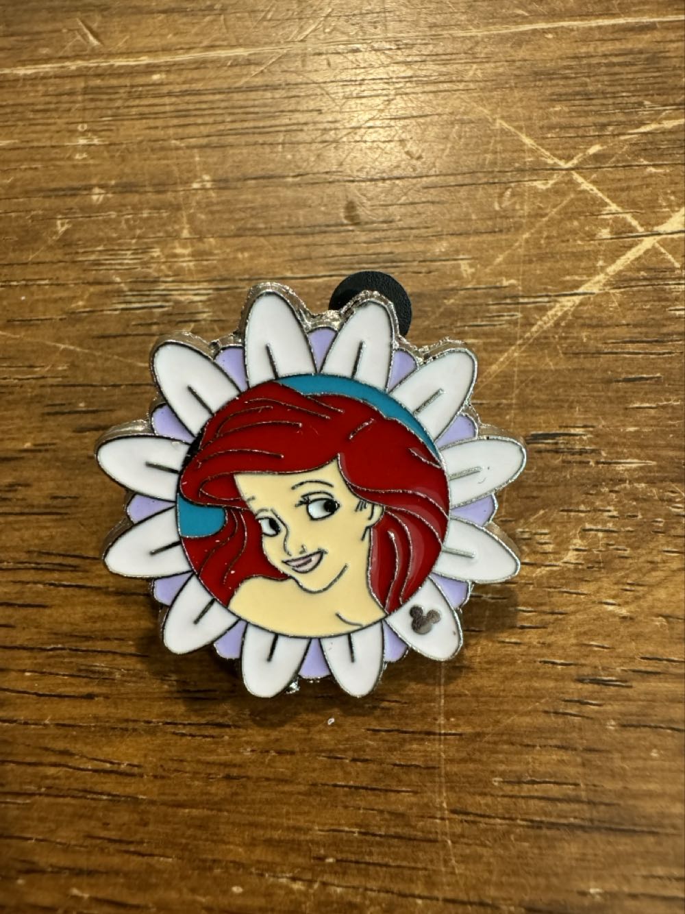 Chip & Dale 2 Pin Set Sleeping In Pajamas