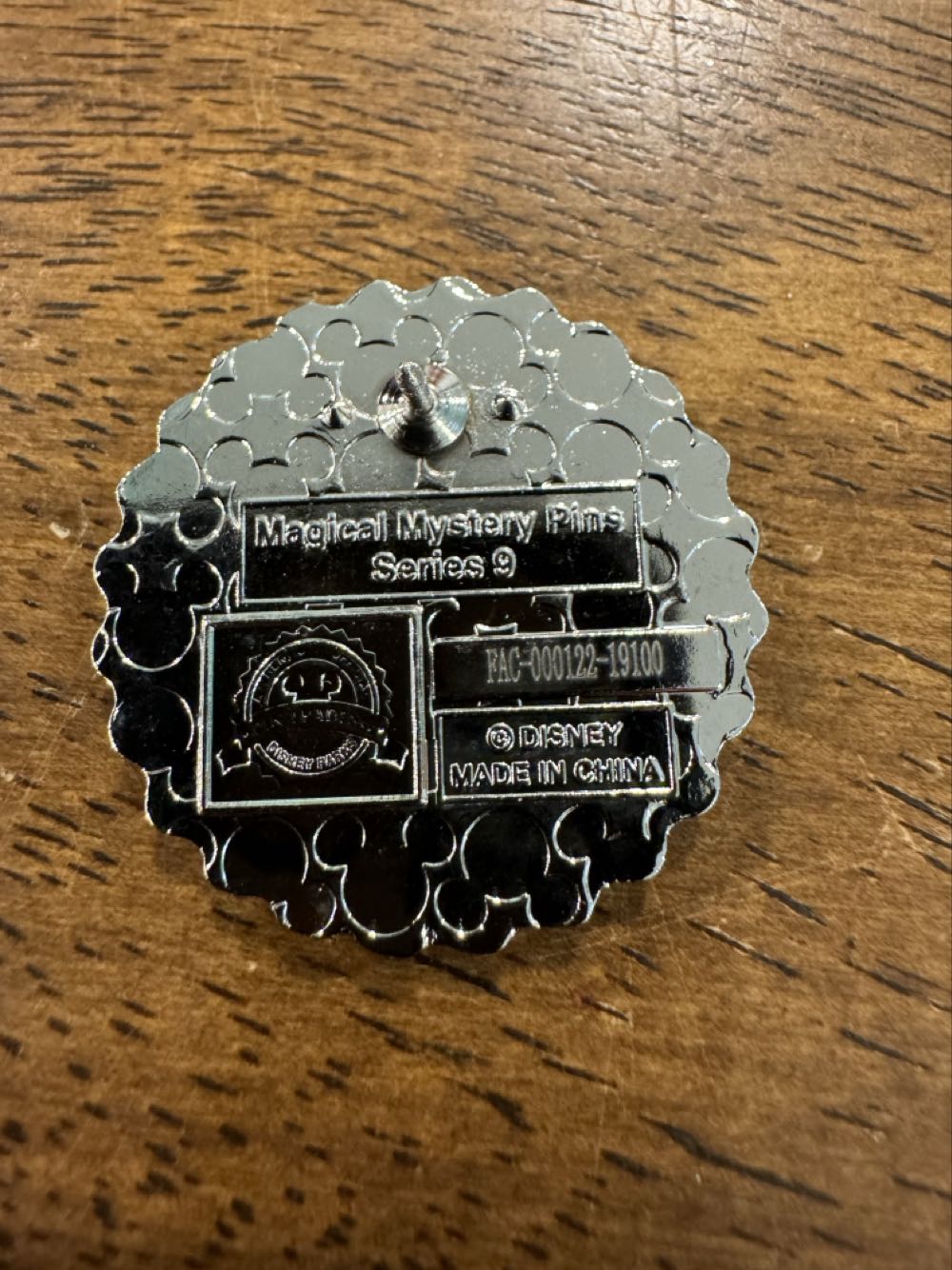 Jiminy Cricket, Bottlecap  pin collectible - Main Image 2