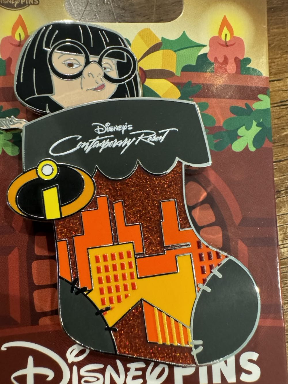 2023 Contemporary Resort, Christmas, Edna mode. The Incredibles. - WDW Resort pin collectible [Barcode 400959568949] - Main Image 2