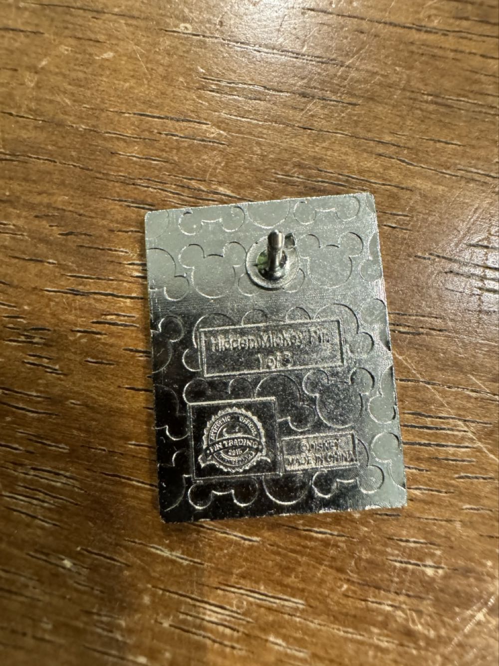 Alice In Wonderland, Green Square  pin collectible - Main Image 2