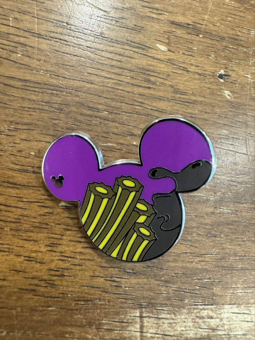 ISS - IR Space Flight Awarness Pin