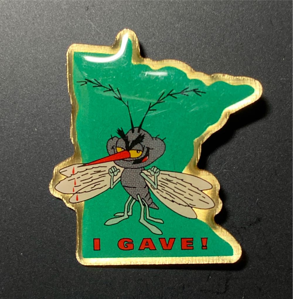 Disney Wdw 25th Anniversary Mickey Cake Castle Keychain Clip Vault New