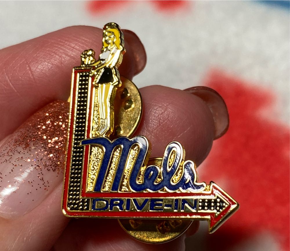 Haunted Mansion - Glow In The Dark Mystery Set - Hitchhiking Ghosts