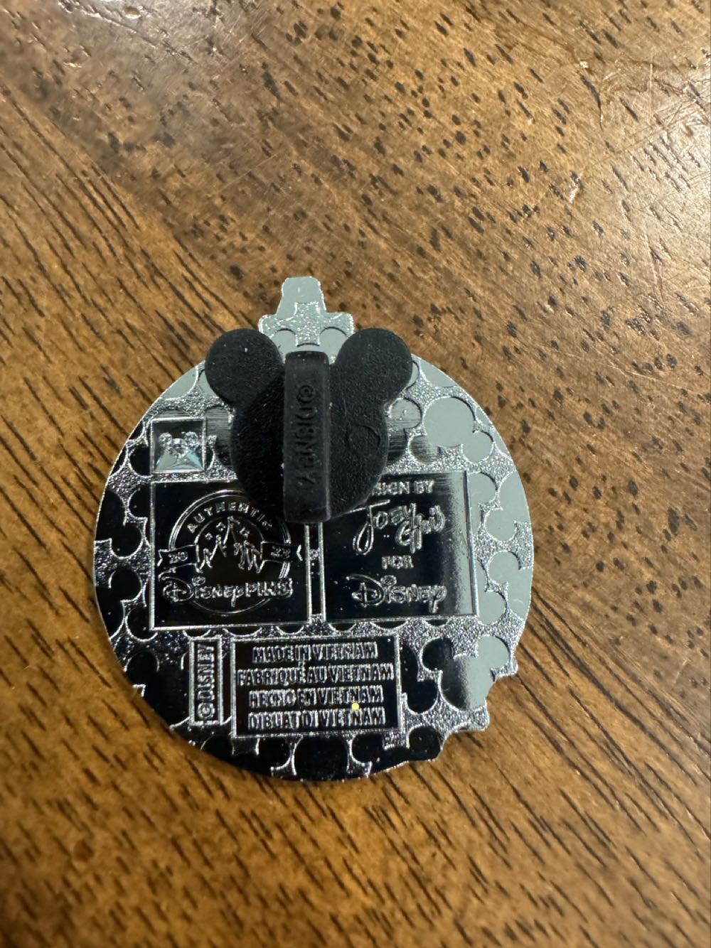 Pirates of the Caribbean, dog with key, cartoon, circle  pin collectible - Main Image 2