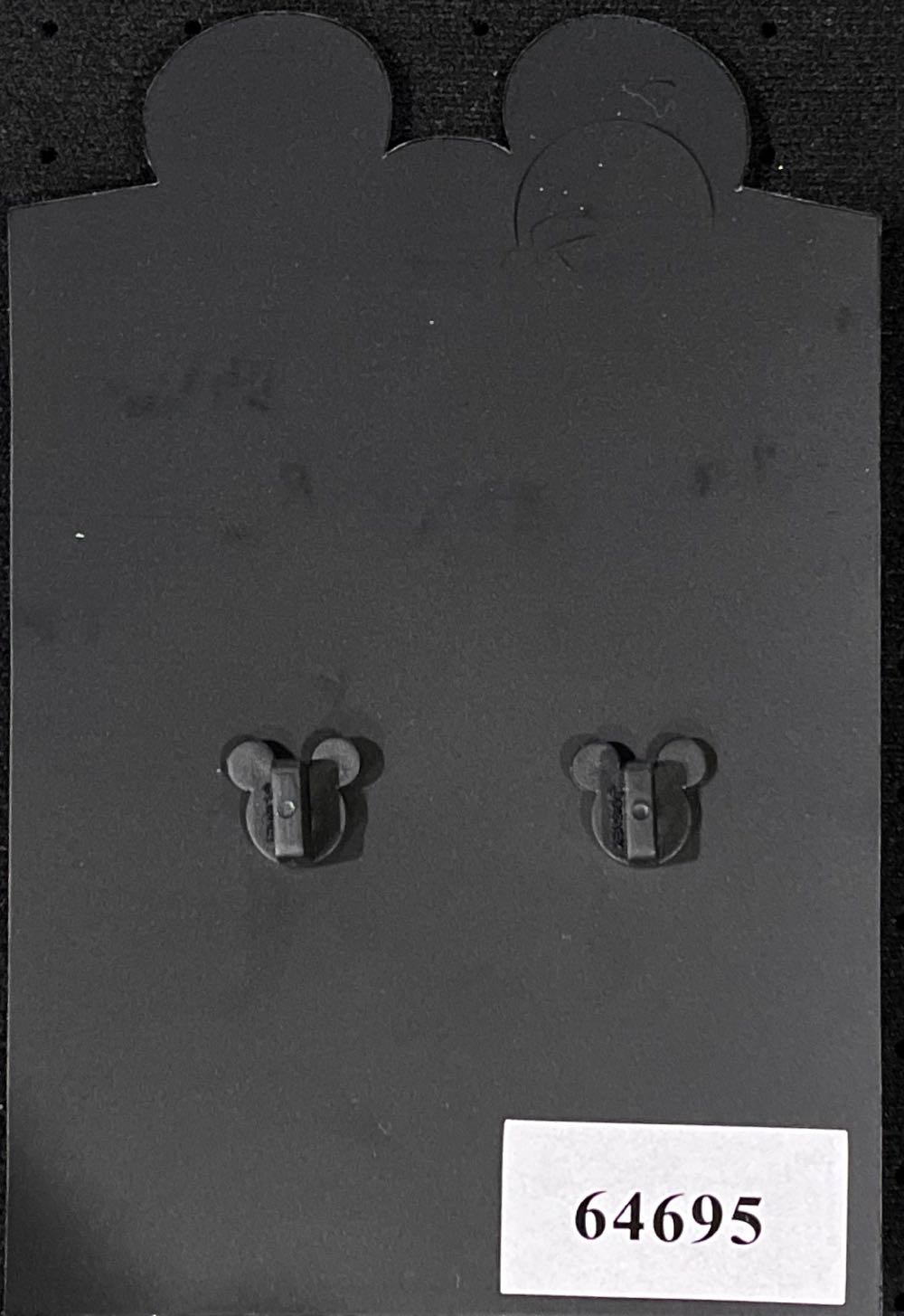 Cheshire Cat On Bookshelf - Official Pin Trading pin collectible - Main Image 2