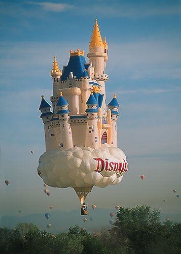 Famous Footwear - Specialty Balloon pin collectible - Main Image 2