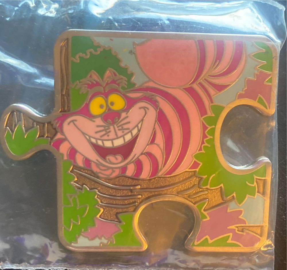 Mickey Mouse, yellow heart