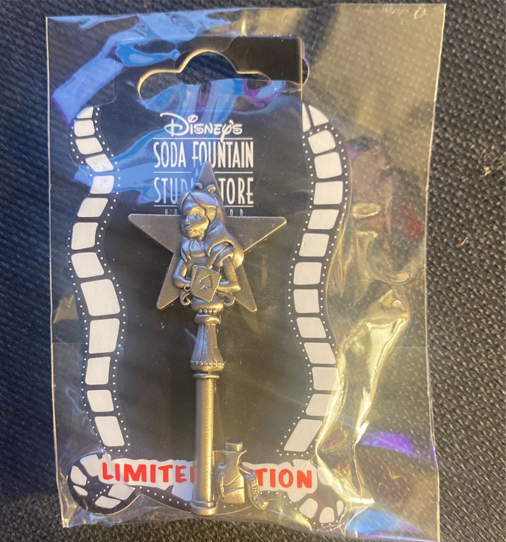 Hersheypark, Hershey Gardens roses with monarch butterfly