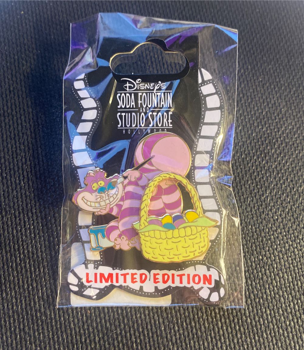 Alice In Wonderland Chess Collection