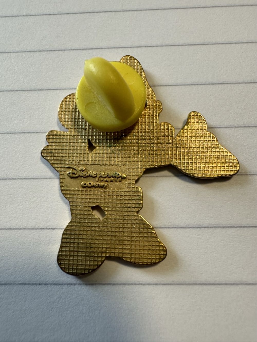 Minnie Mouse Holding Ears  pin collectible - Main Image 2