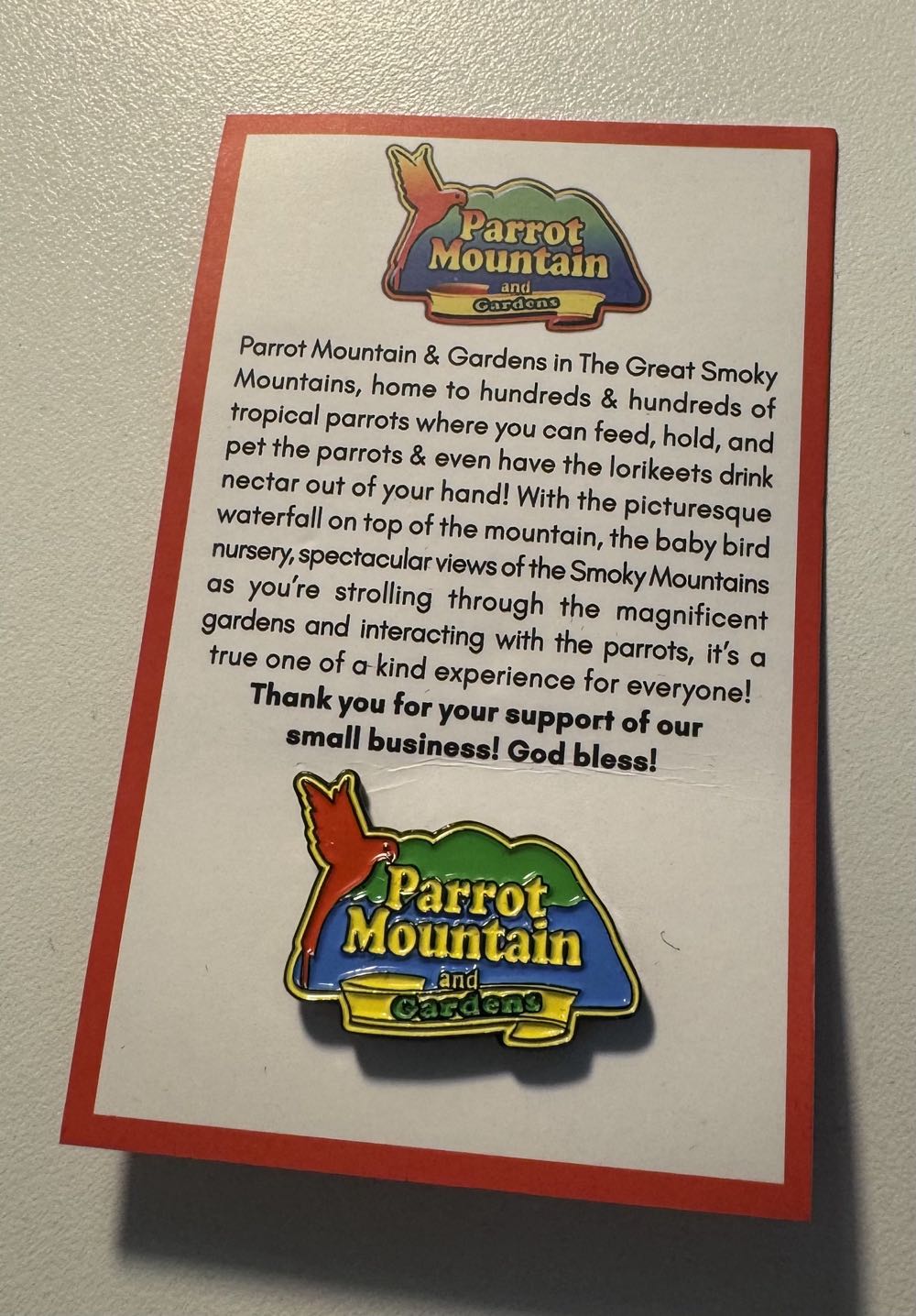 Parrot Mountain and Gardens  pin collectible - Main Image 2