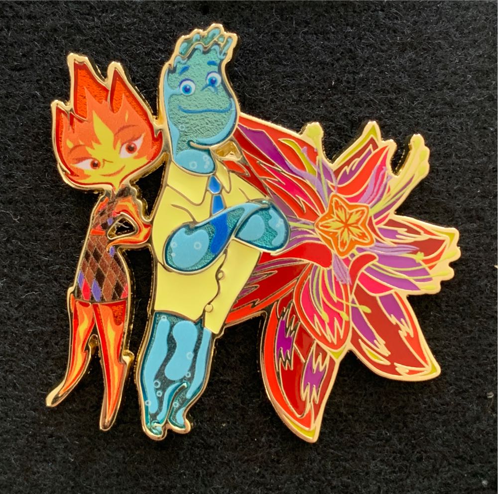 Alice In Wonderland -Wonderland Train - Alice