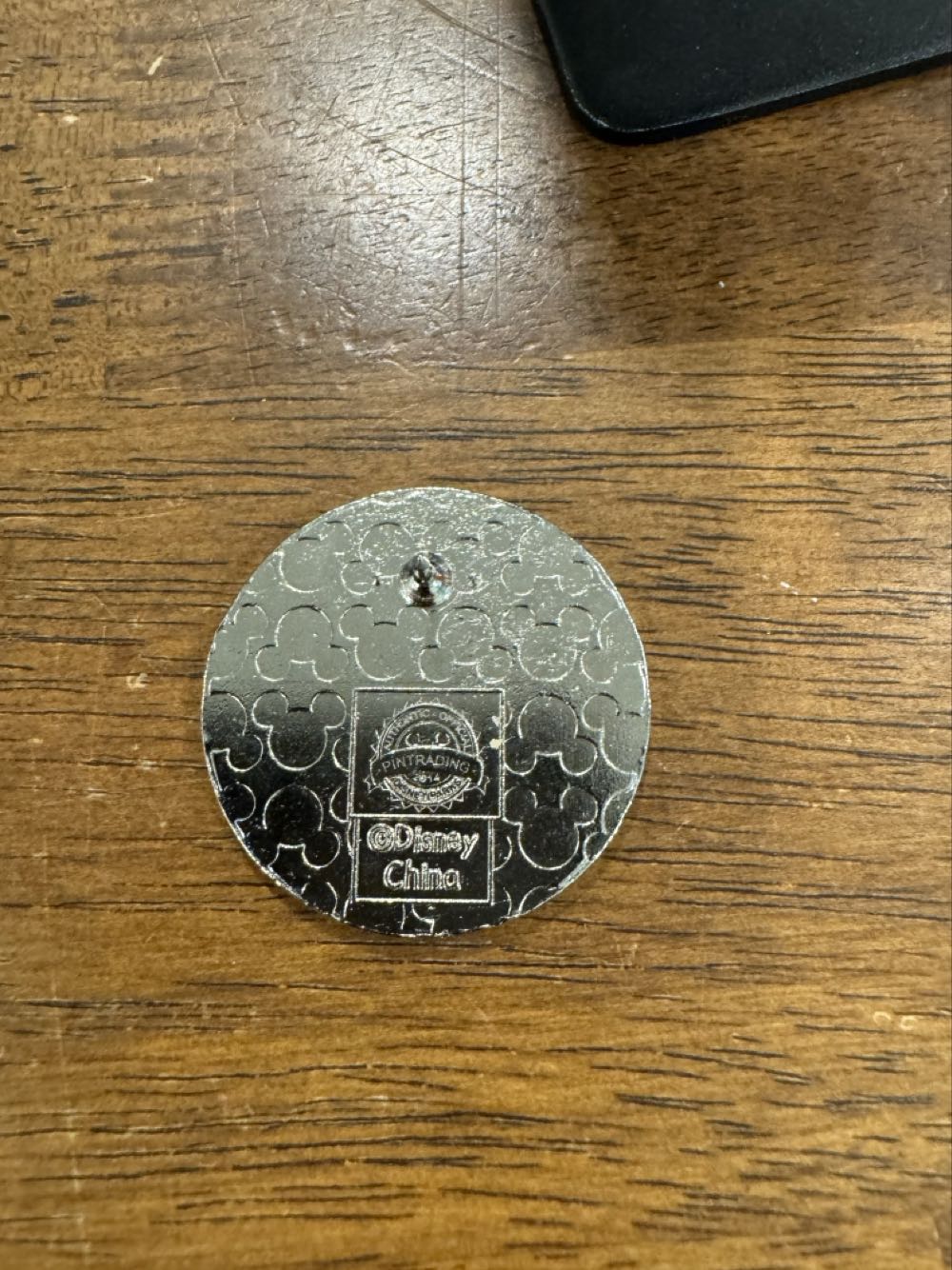 Mickey Ears Icon Green, Circle  pin collectible - Main Image 2