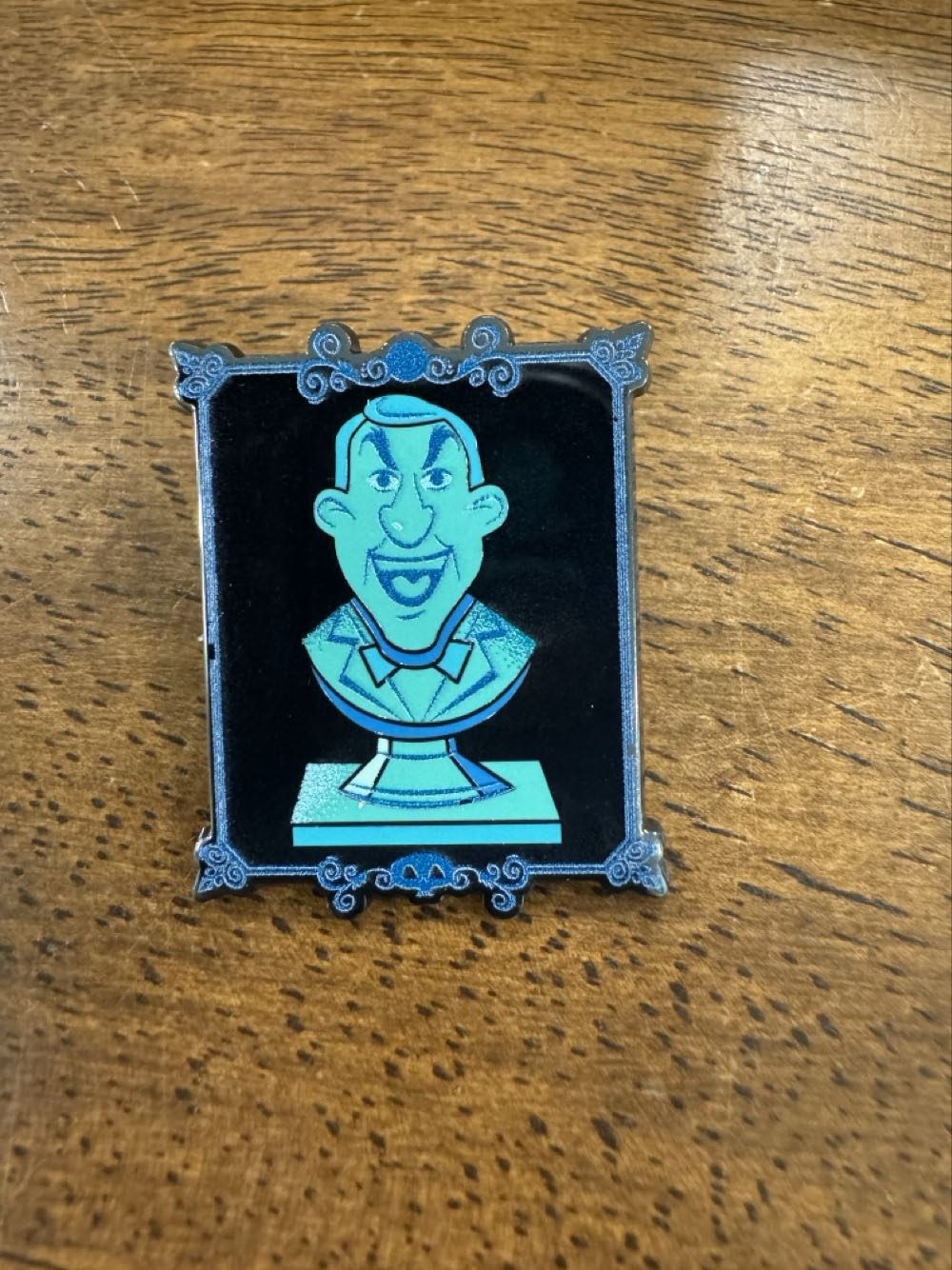 Disney Mystery Pin - Disney Park Attractions - 2016 - Pirates Of The Caribbean