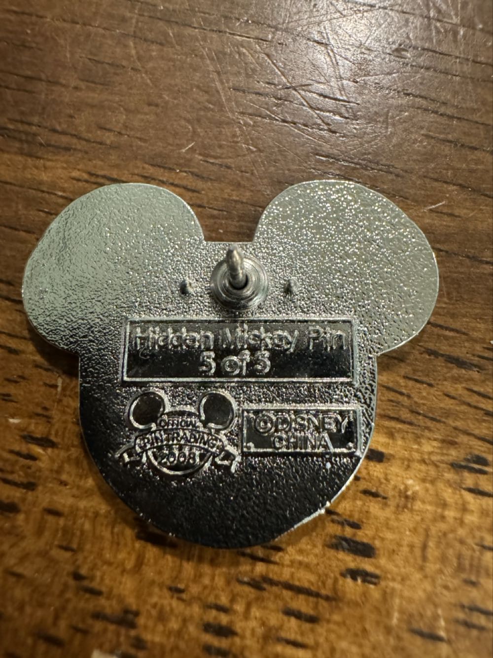 Mickey Mouse Head, Yellow  pin collectible - Main Image 2