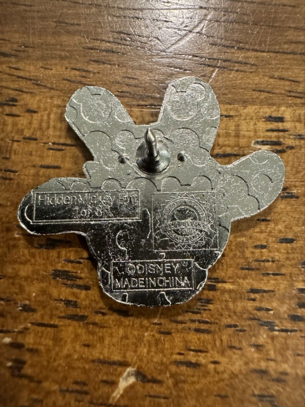 Three Little Pigs, Hand,  Pig With Hat  pin collectible - Main Image 2