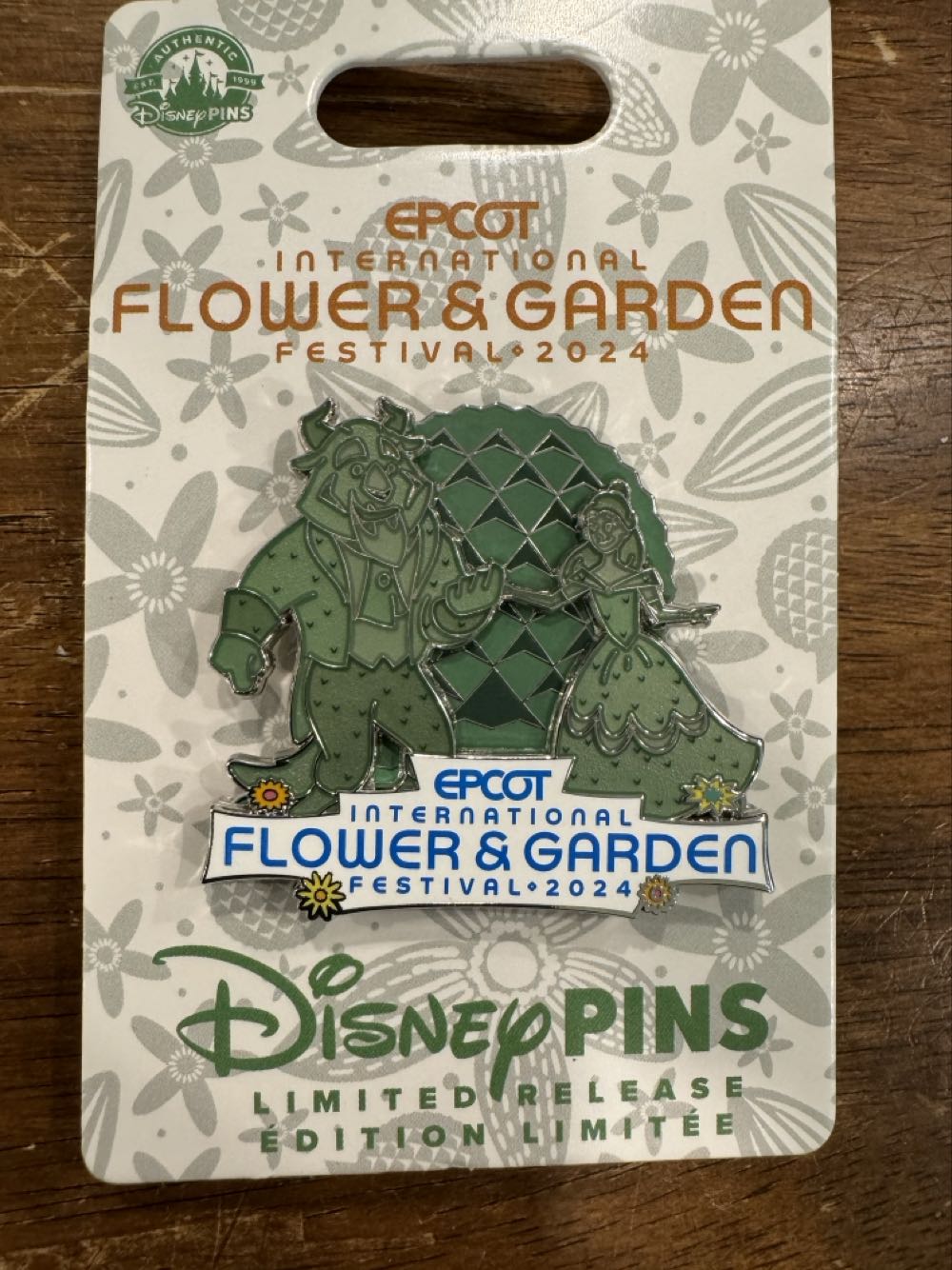 Epcot Flower & Garden 2024, Belle & Beast  pin collectible [Barcode 400966269426] - Main Image 2