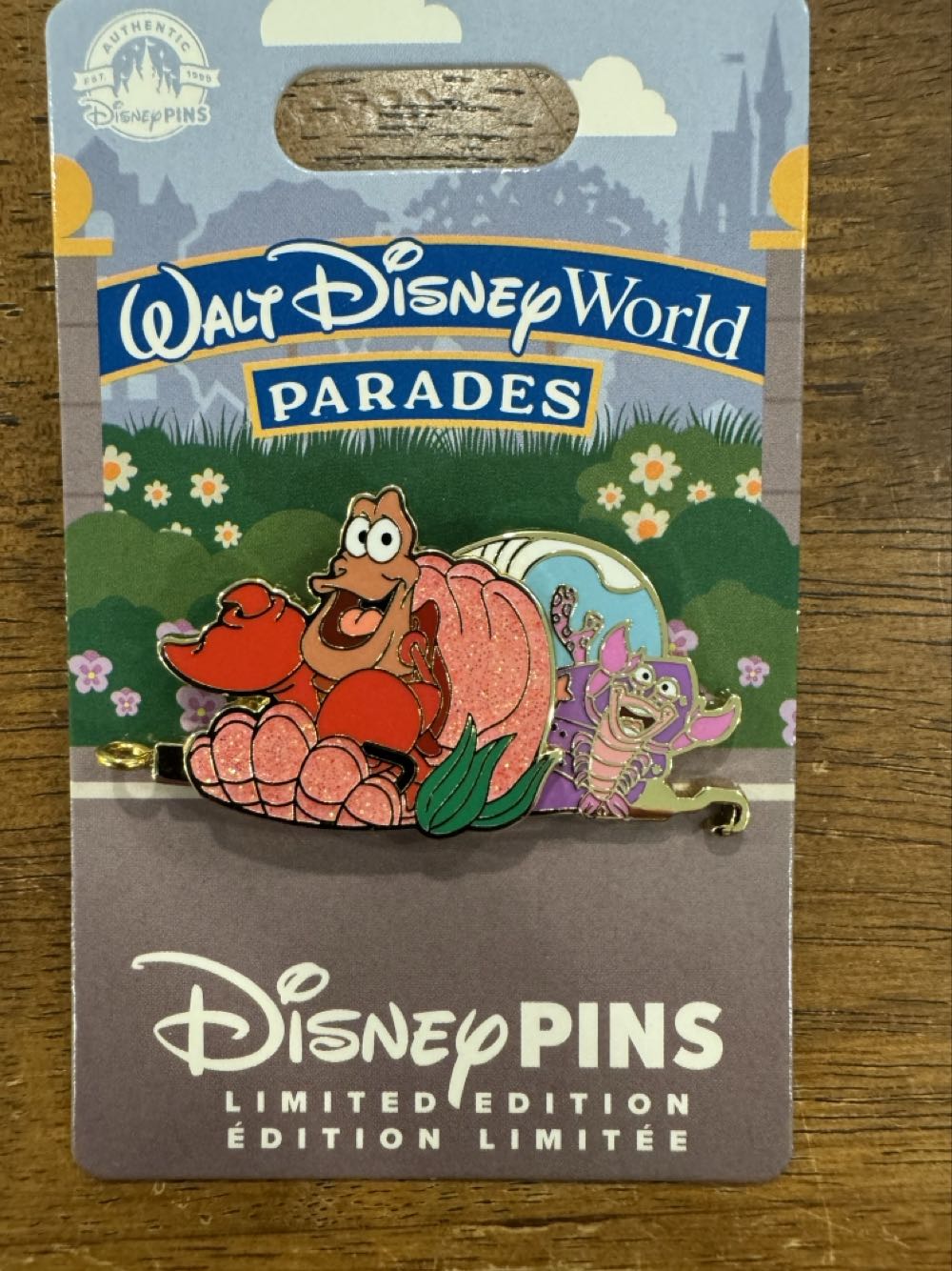 Parades, Little Mermaid Sebastian L  pin collectible [Barcode 400971670279] - Main Image 2