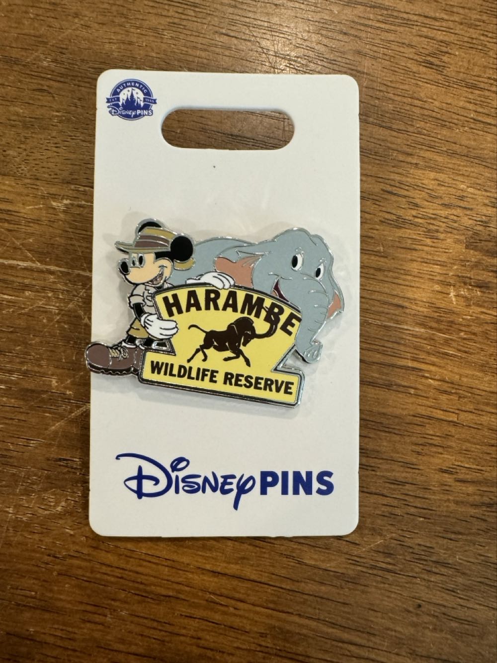 Animal Kingdom - Harambe Wildlife Reserve Mickey And Elephant - Animal Kingdom pin collectible [Barcode 400974118648] - Main Image 2