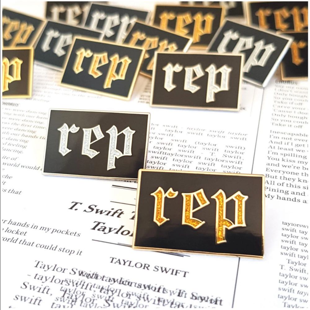 Tinker Bell white flowers pen