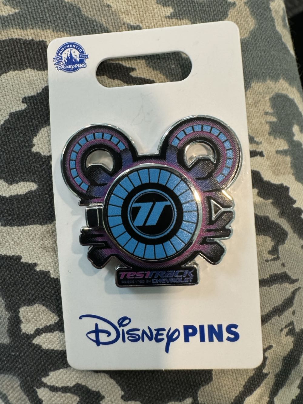 Epcot, Test track, Mick Mouse, Mickey Icon - Rides And Attractions pin collectible [Barcode 400974118624] - Main Image 3
