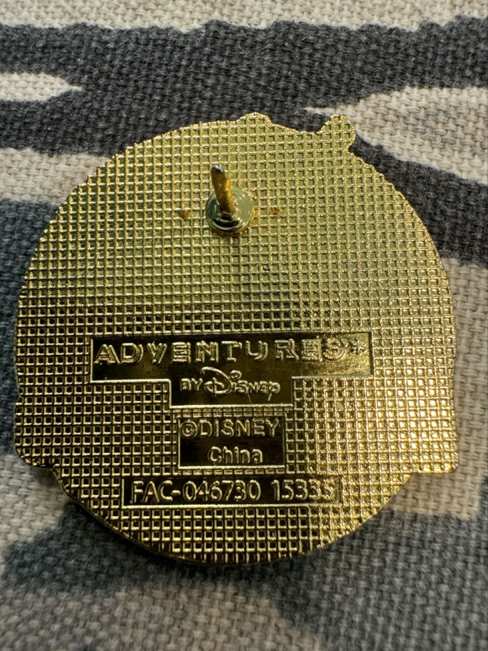 Partners Stature, Family Heritage, Advenutres By Disney  pin collectible - Main Image 2