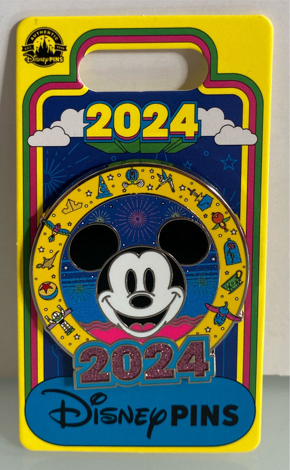 Tweety Loony Toons Pin