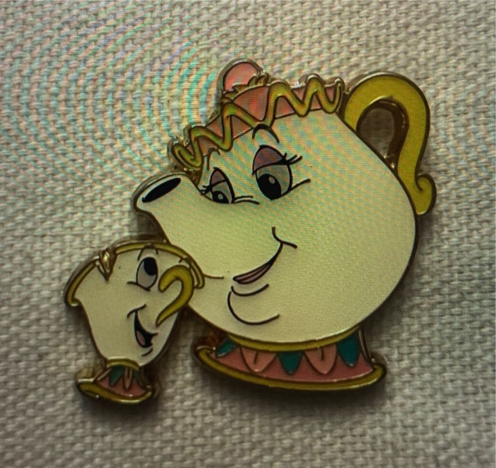 Shinobu &  Mitsuri Pin