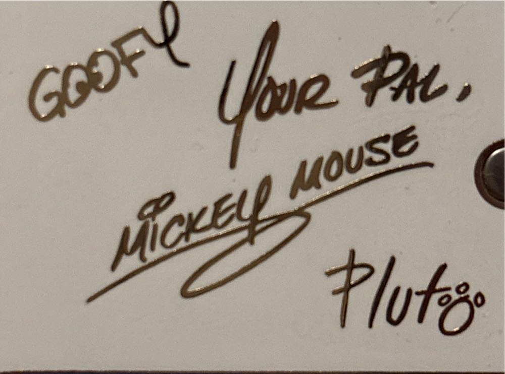 Autograph Book  pin collectible - Main Image 3