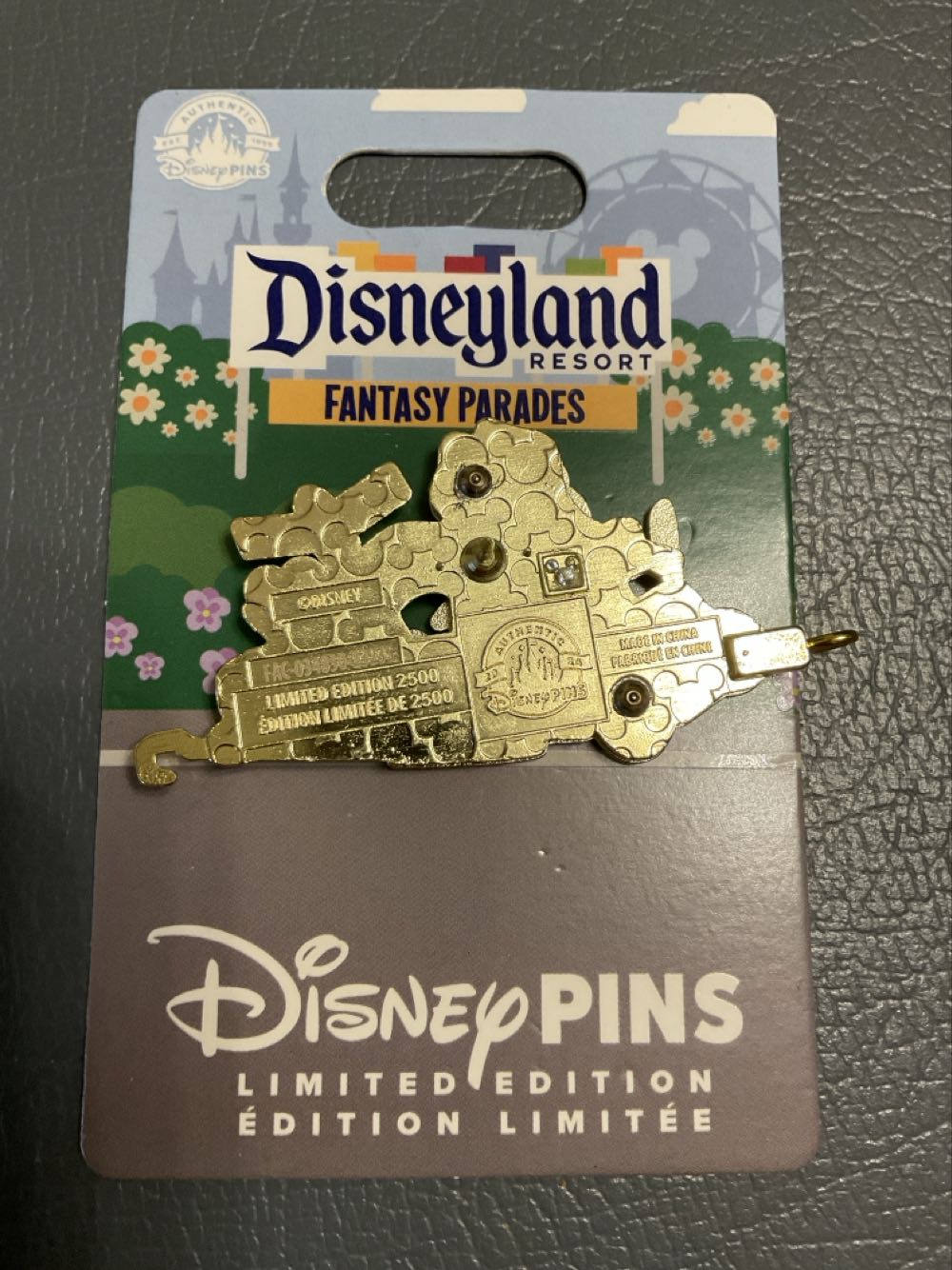 Fantasy Parades - Mr Toad - Ltd Edition 2500  pin collectible - Main Image 2