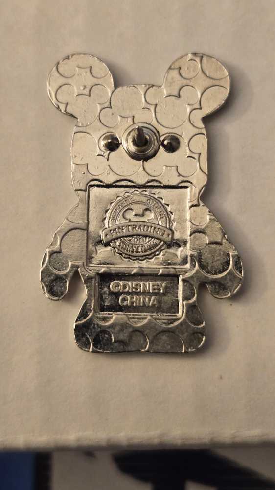 Goofy Vinylmation  pin collectible - Main Image 2