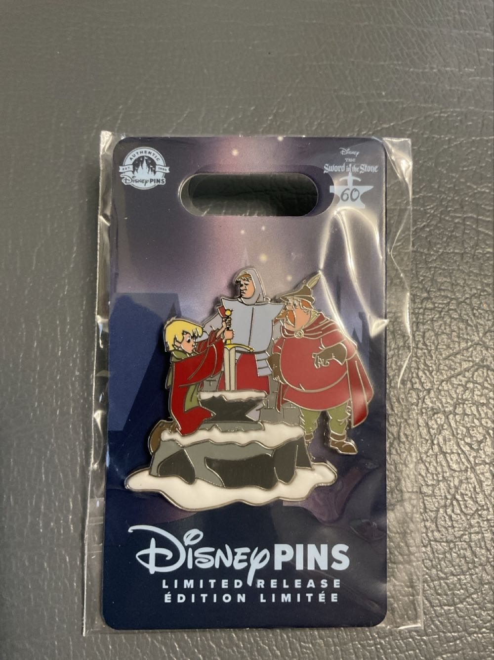 Fifth Element Button