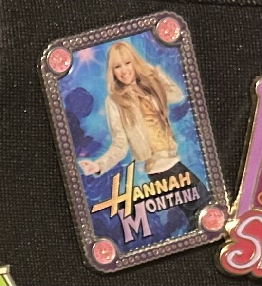 New Disney Minnie Mouse By Neon Tuesday Pinback Trading Pin