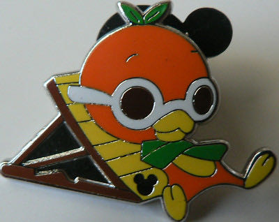 Little Mermaid (Live) - Ariel Holding Dingle Hopper