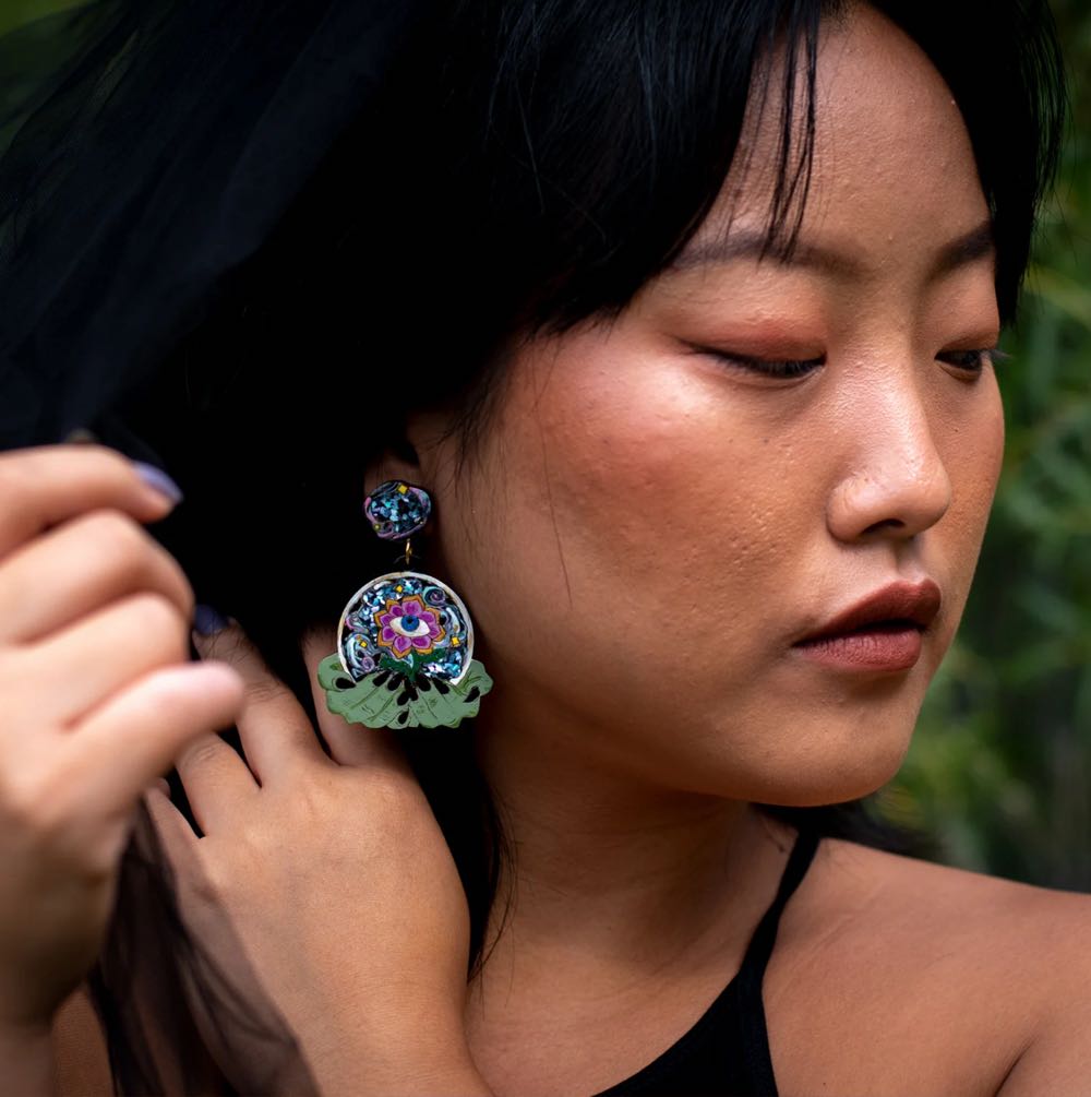 Rylee & Ink - Witch’s Eye Dangles - Earrings pin collectible - Main Image 2