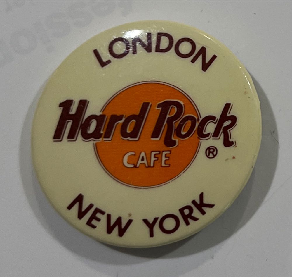 Hard Rock Cafe - Advertising Pin pin collectible - Main Image 1